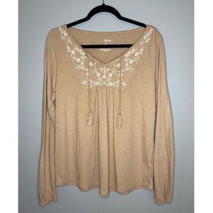 Women’s boho peasant top